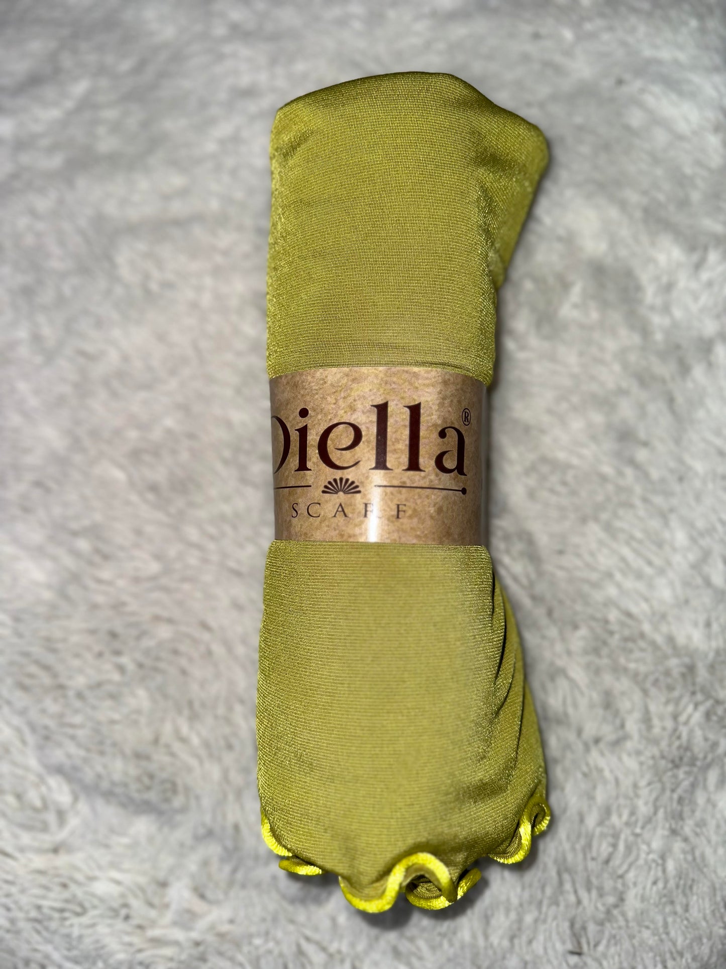 Élevez Votre Style avec Nos Hijabs en Jersey Premium vert olive