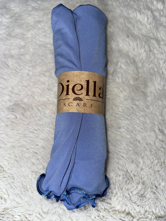 Élevez Votre Style avec Nos Hijabs en Jersey Premium Frisé Azur