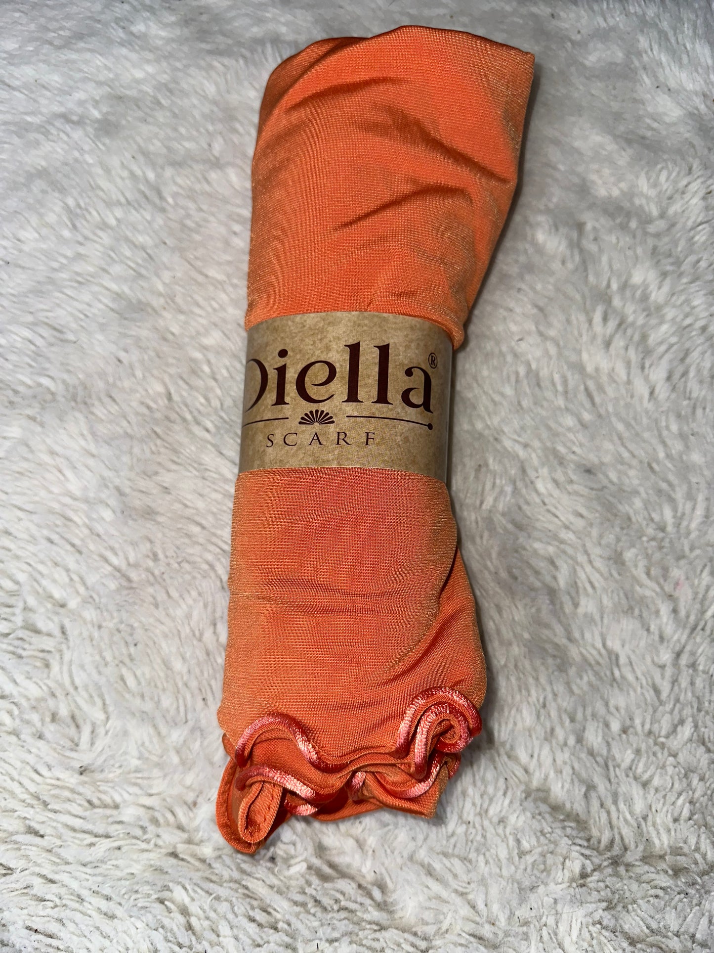 Élevez Votre Style avec Nos Hijabs en Jersey Premium Orange Inde