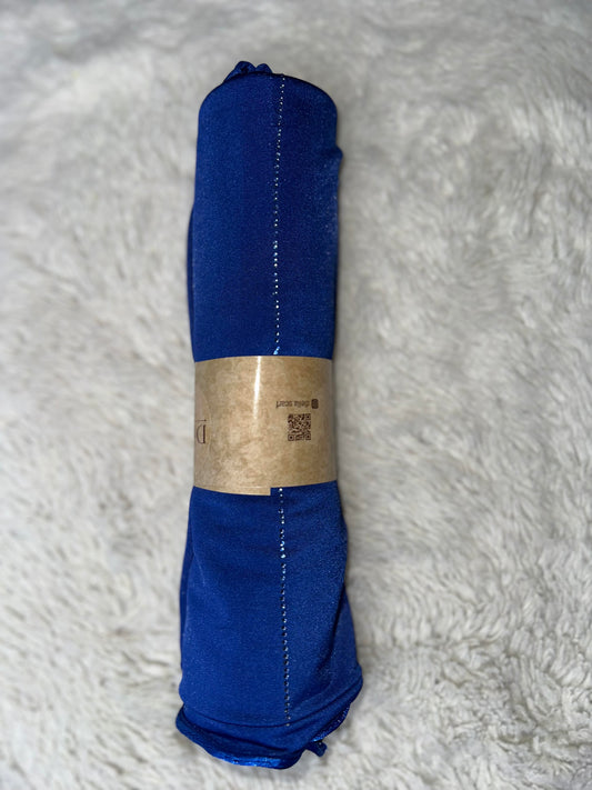 Éclat et Élégance : Le Hijab Jersey Premium à Strass Bleu Roi