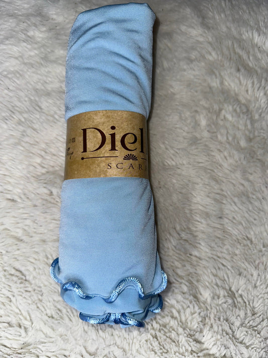 Élevez Votre Style avec Nos Hijabs en Jersey Premium Frisé Bleu ciel