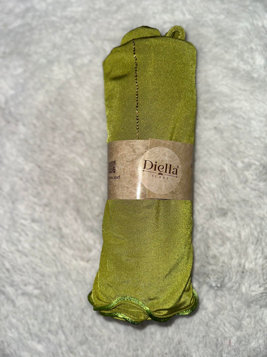 Éclat et Élégance : Le Hijab Jersey Premium à Strass Vert Olive